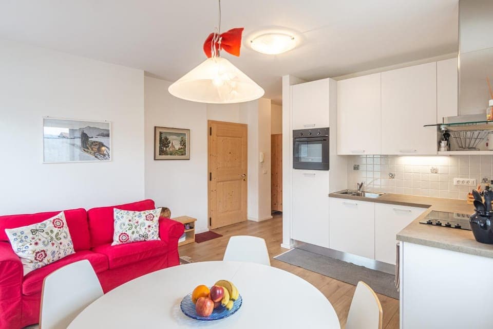 Kitchen or kitchenette, Living room, Dining area