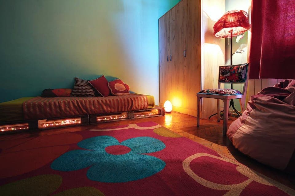 Photo of the whole room