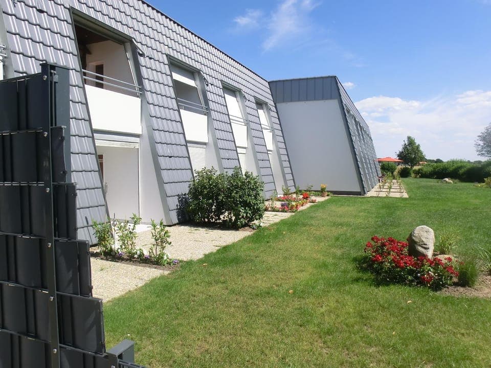 Balcony/Terrace, Garden view
