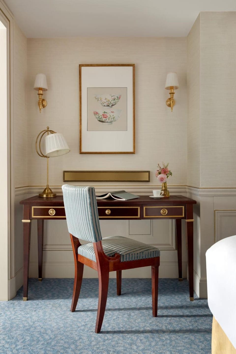 Seating area, On site