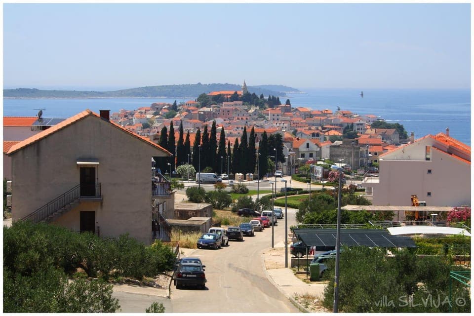 Spring, Day, Night, Winter, Summer, View (from property/room), City view, Sea view, Street view