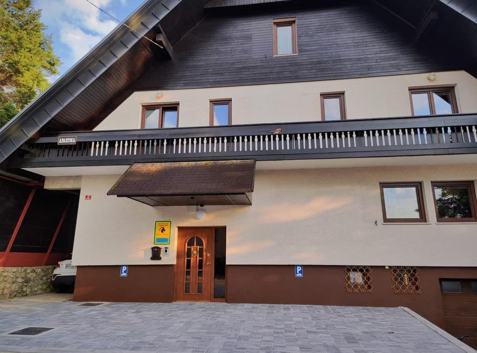 Property building, Facade/entrance, Day, Parking