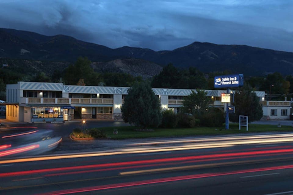 Property building, Night