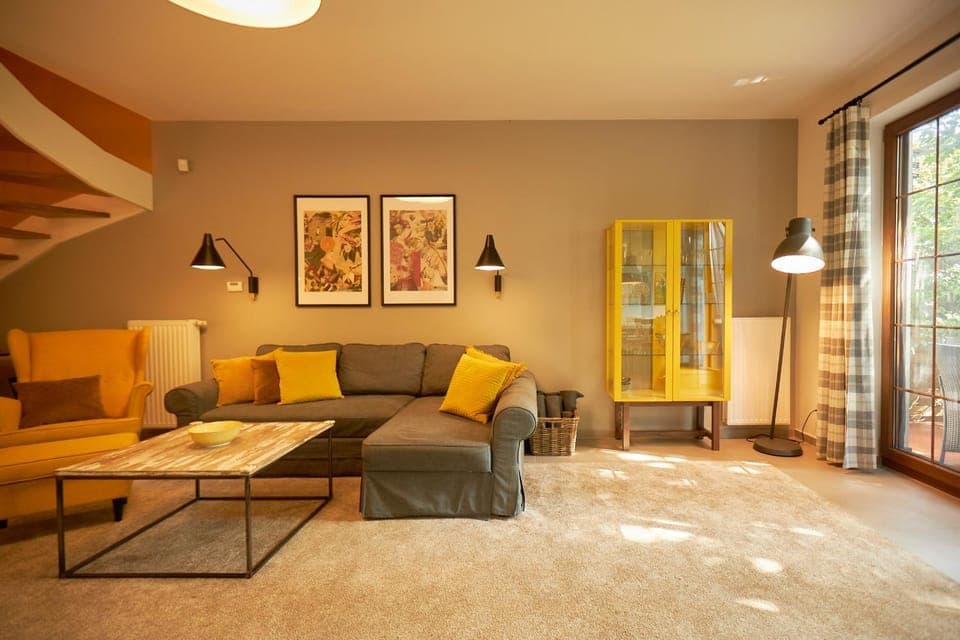 Living room, Seating area