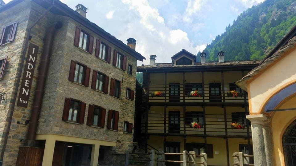 Property building, Natural landscape, Mountain view