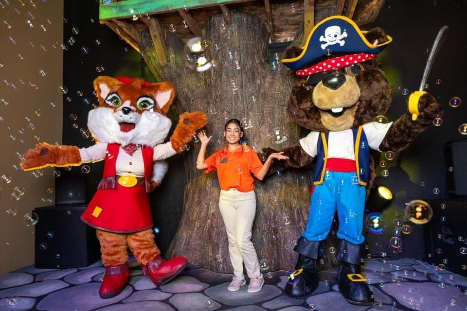 People, Kids's club, group of guests