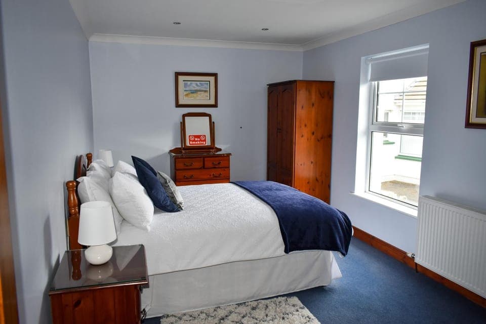 Simply Donegal Adrihidbeg Cottage House in County Donegal