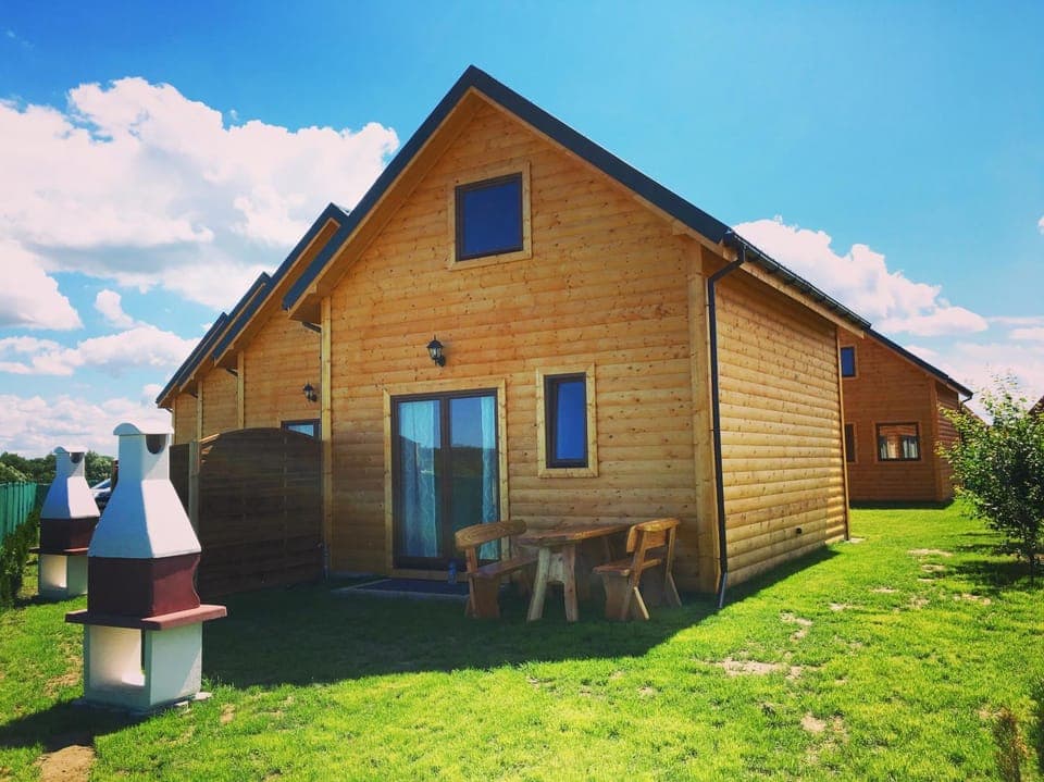 Property building, Day, Summer, BBQ facilities, BBQ facilities, Garden, Garden, Balcony/Terrace, Balcony/Terrace, Autumn