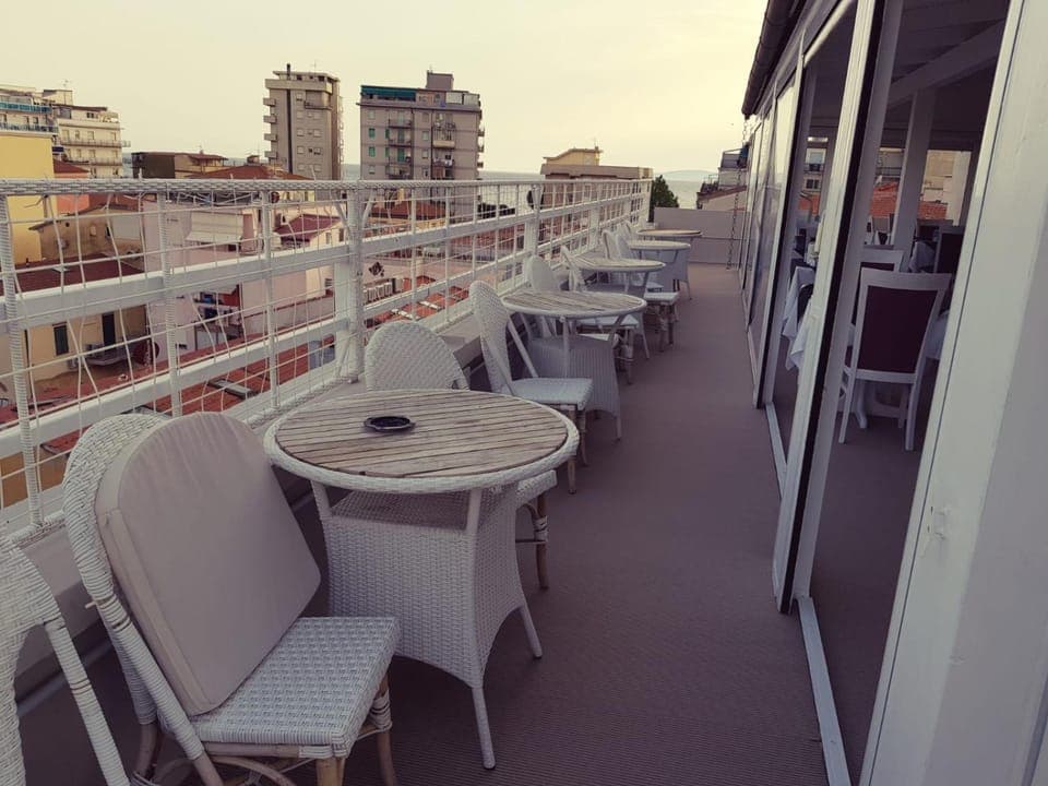 Balcony/Terrace, City view, Sea view, Breakfast, Dinner