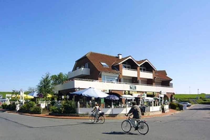 Property building, Neighbourhood