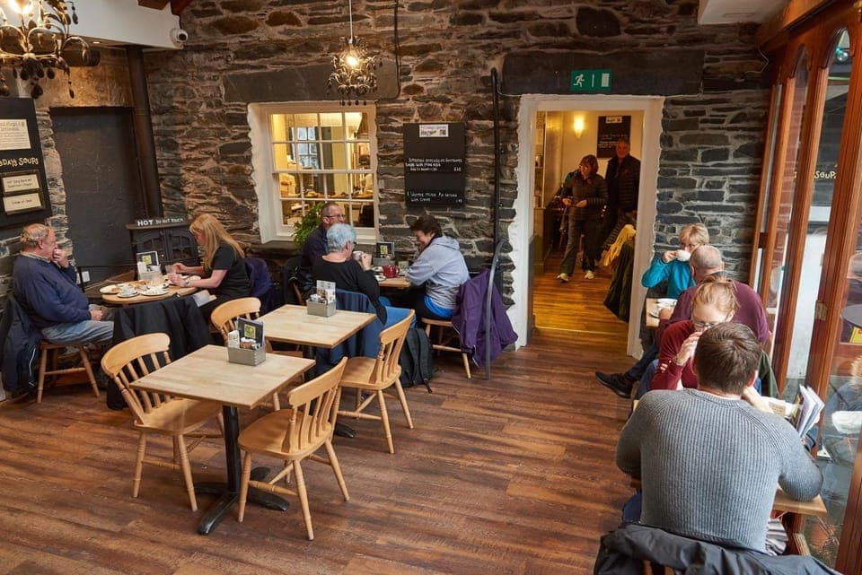 Restaurant/places to eat