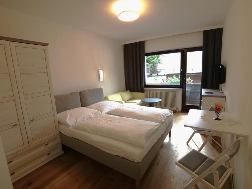 Living room, Bedroom