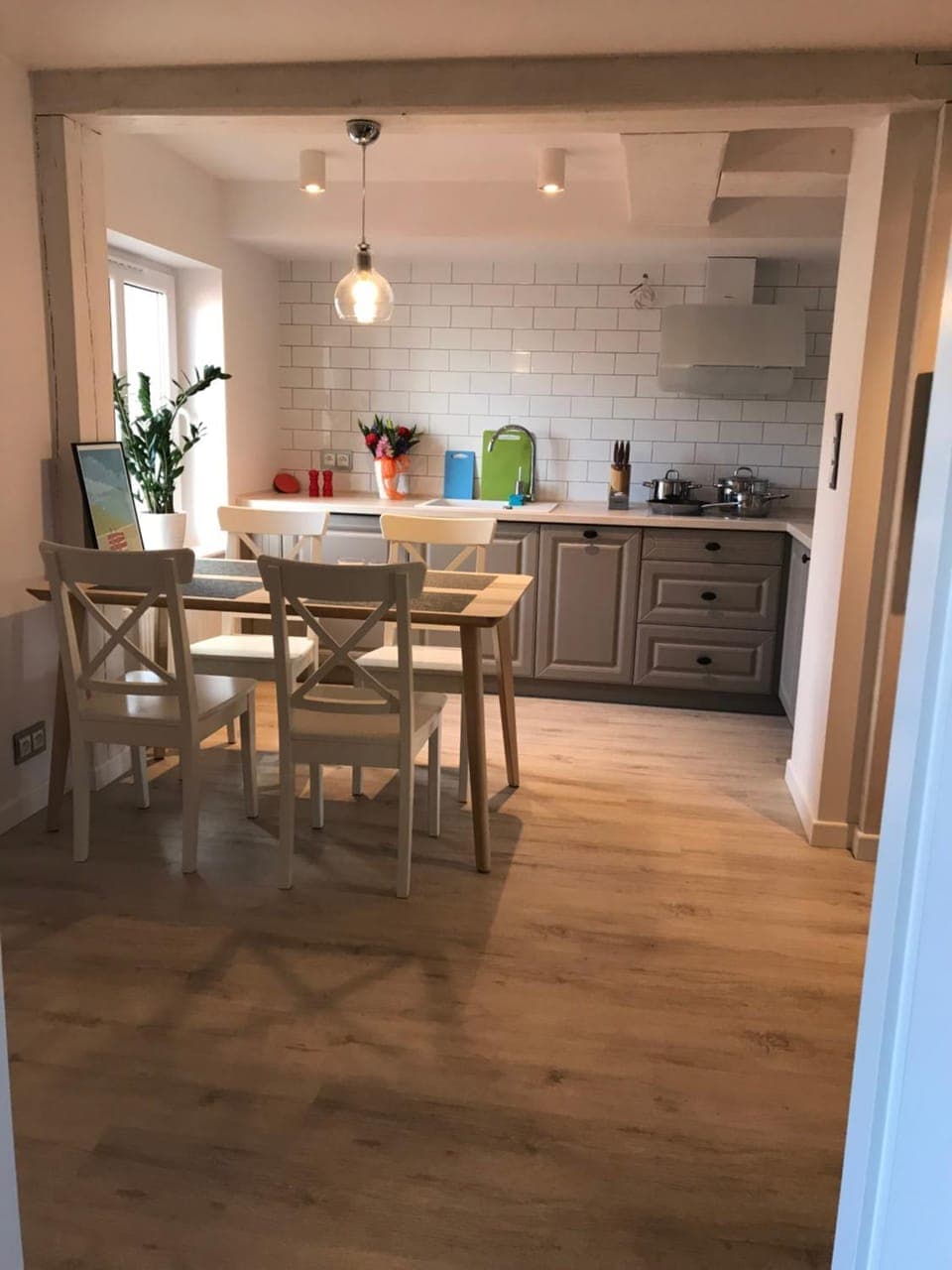 Kitchen or kitchenette, Dining area, Communal kitchen