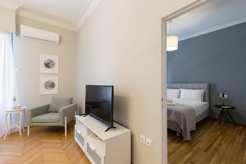 Living room, Bedroom