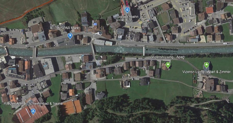 Bird's eye view, Location