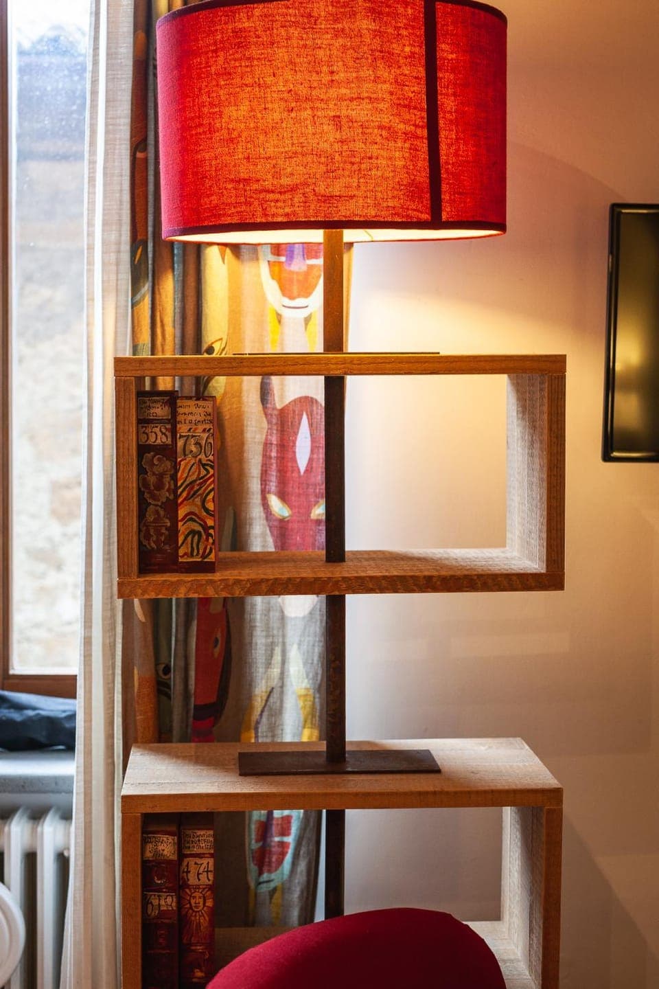 Library, Living room