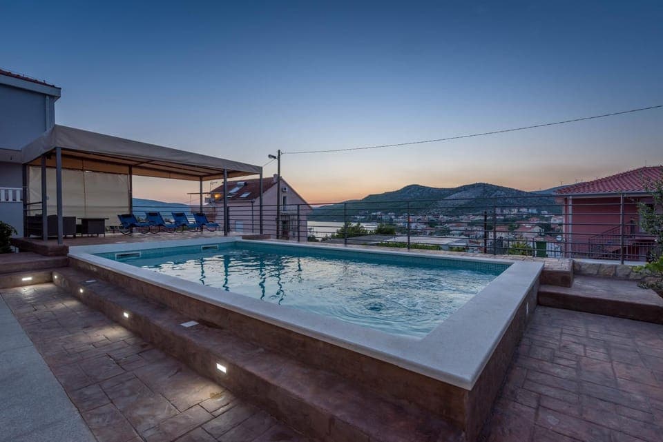 Patio, Seating area, Swimming pool