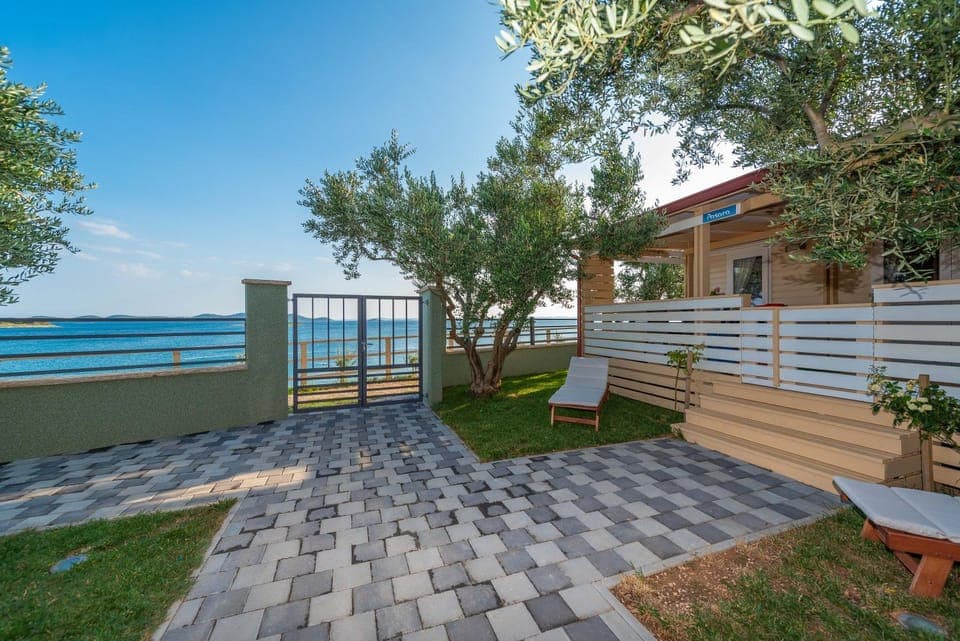 Patio, Garden