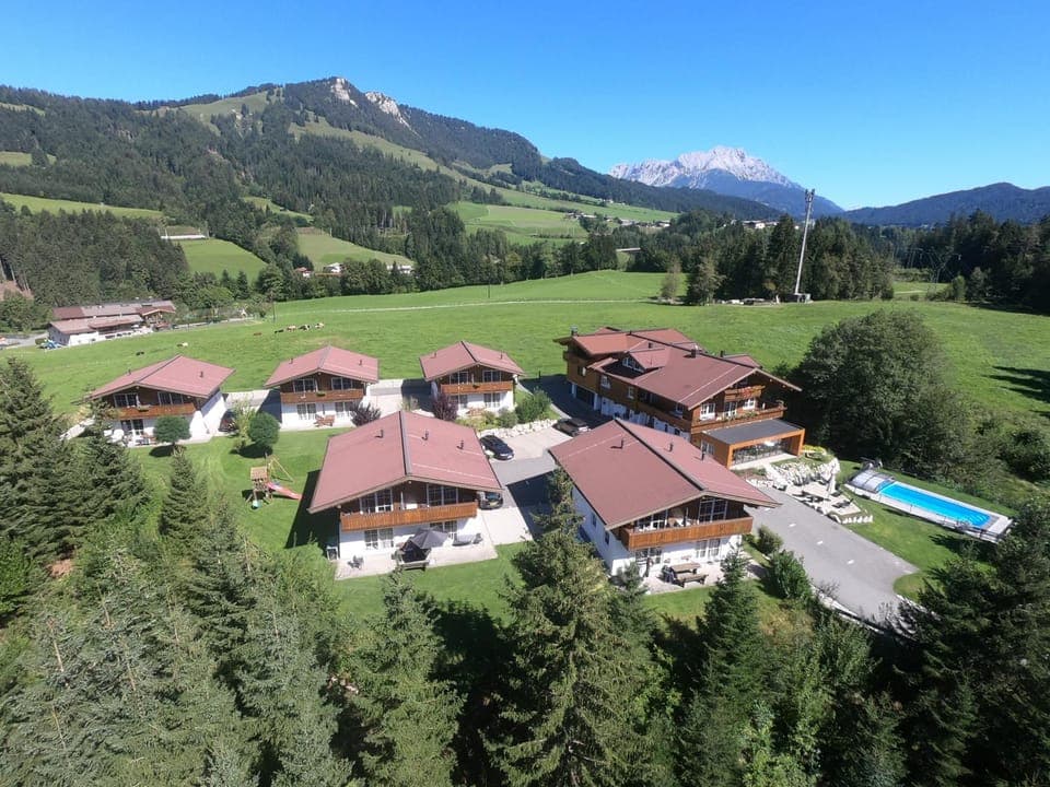 Property building, Swimming pool