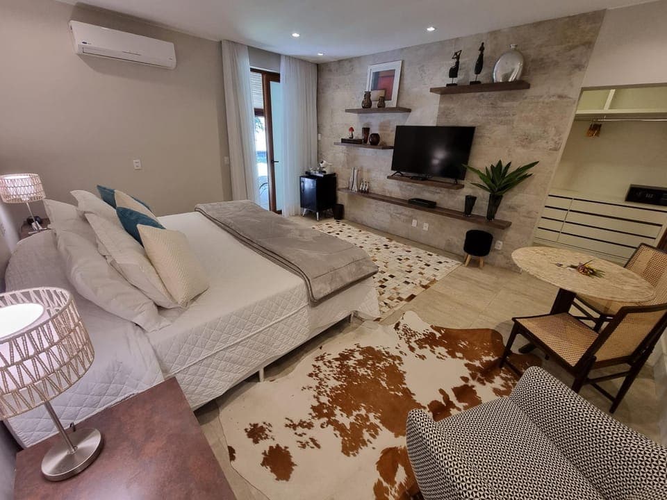 TV and multimedia, Bedroom, air conditioner