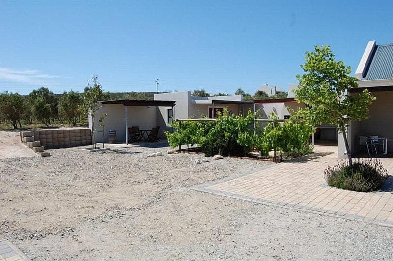 Property building, BBQ facilities