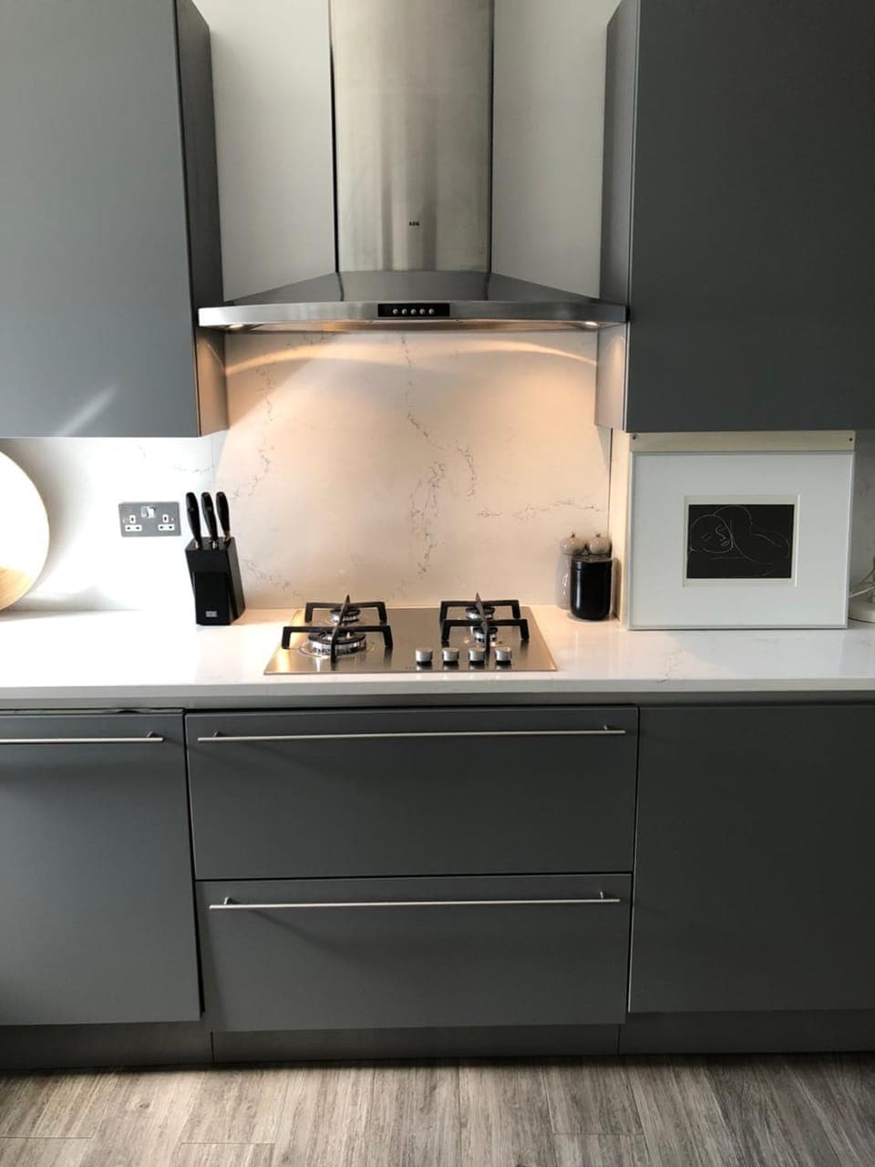 Kitchen or kitchenette