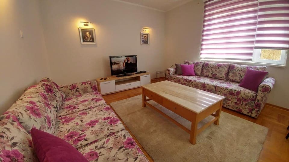 Living room, Other, Photo of the whole room