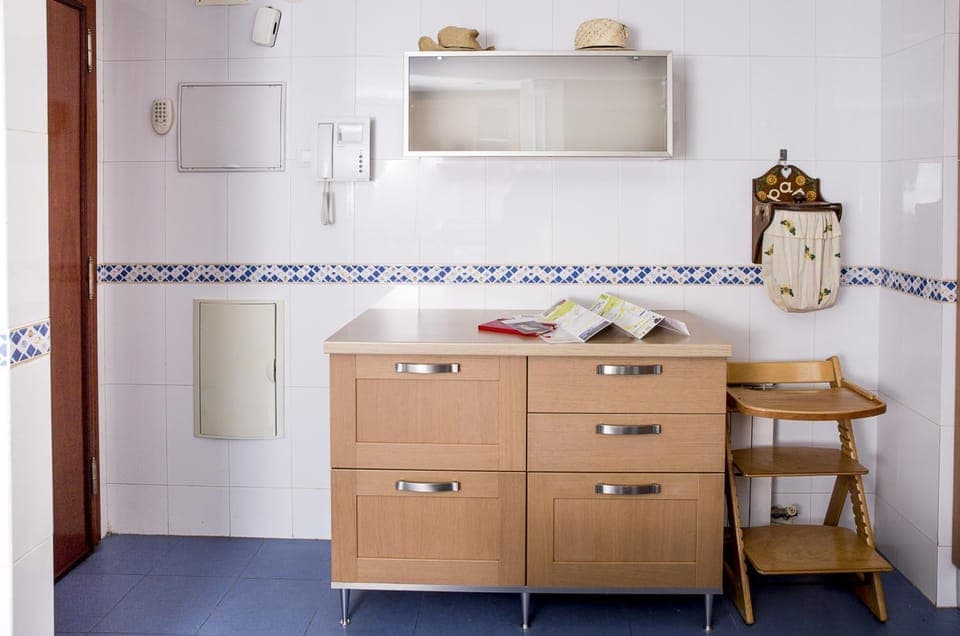 Kitchen or kitchenette