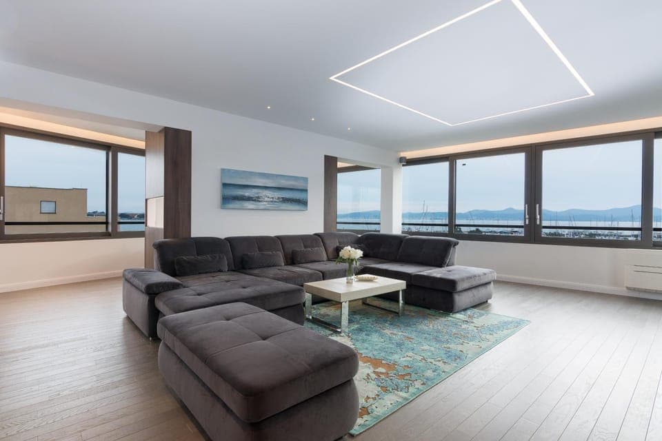 Living room, Sea view