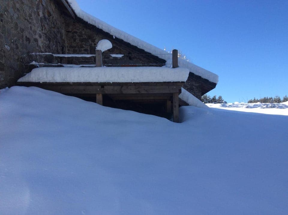 Property building, Winter