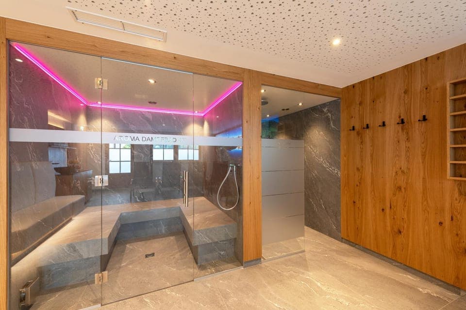 Winter, Sauna, Steam room, Spa and wellness centre/facilities, Internal: Not applicable to any particular room