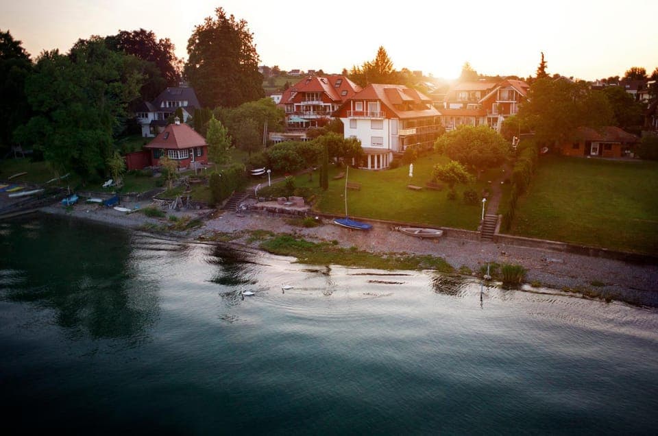Natural landscape, Bird's eye view, Garden, Balcony/Terrace, Garden view, Lake view, Lake view, Area and facilities, Sunset