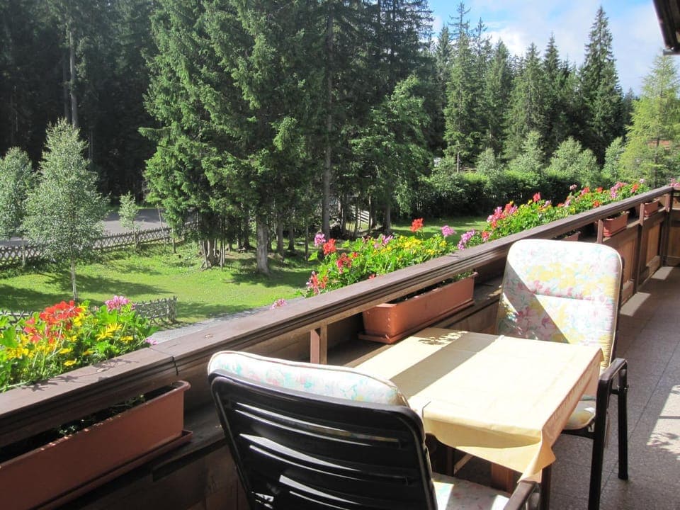 Balcony/Terrace, Garden view