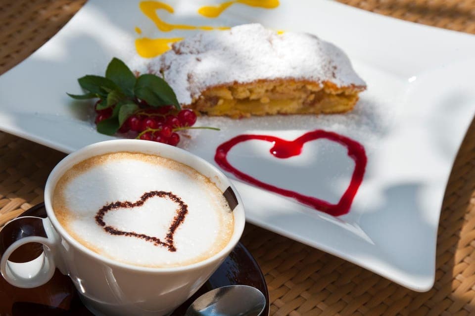 Restaurant/places to eat, Food and drinks, Food, Meals