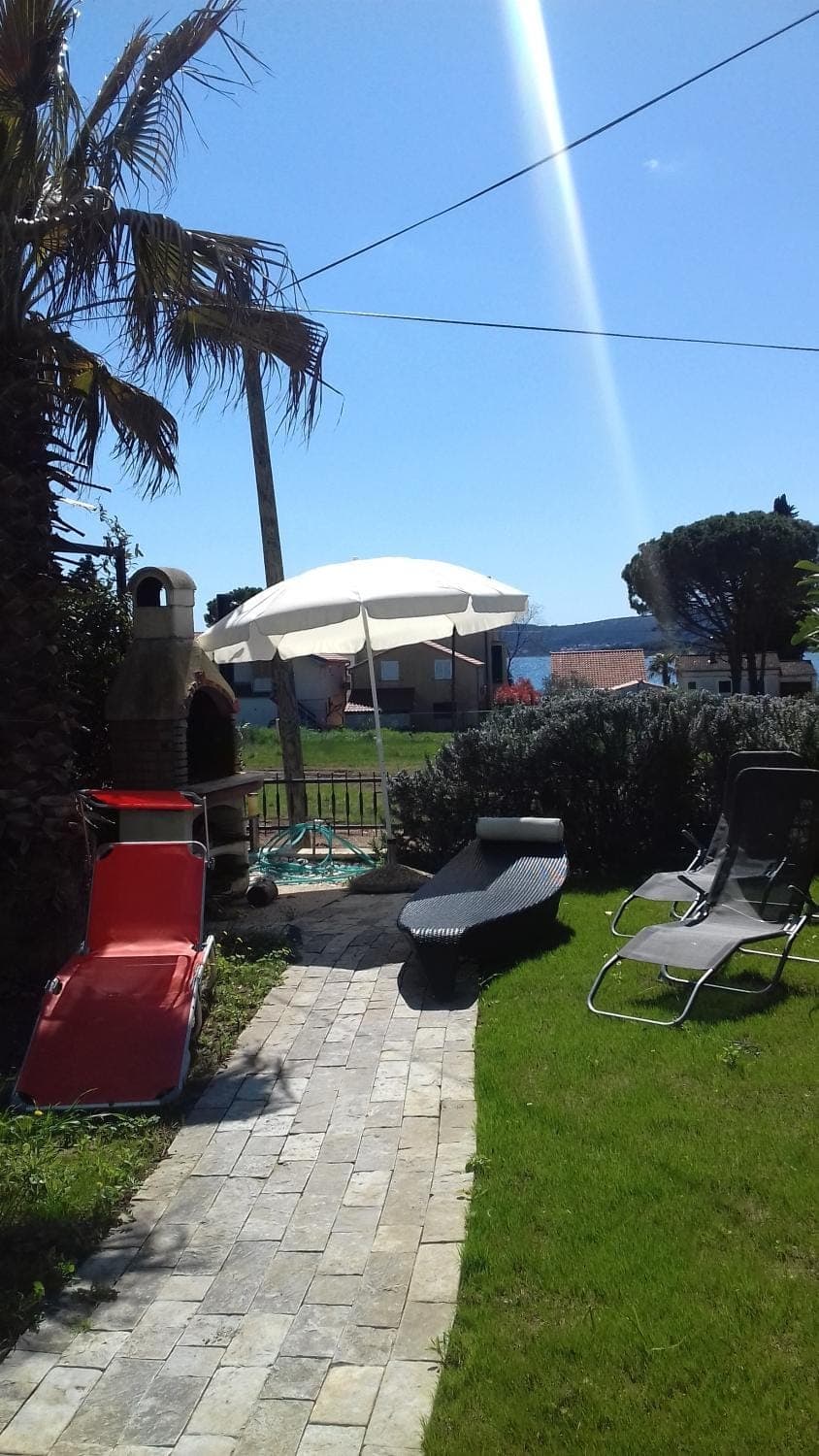 BBQ facilities, Garden