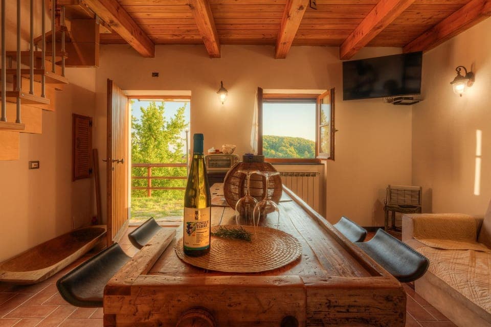 Living room, Seating area, Dining area