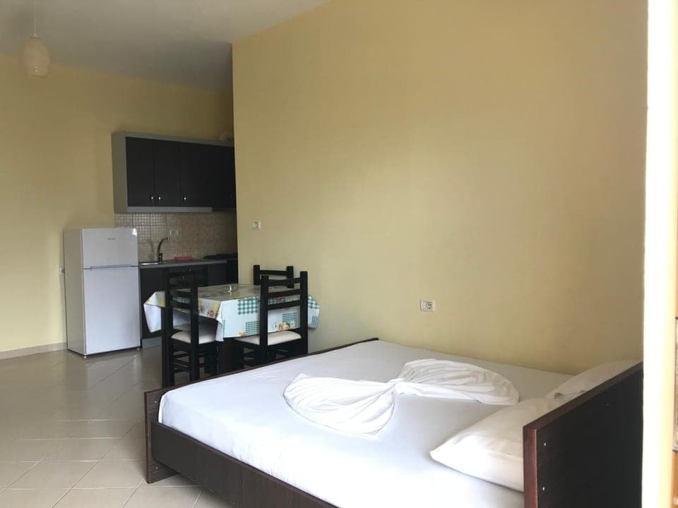 Dining area, Bedroom