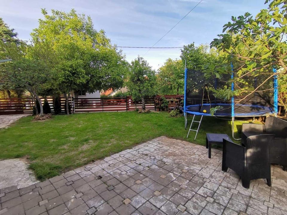 Inner courtyard view