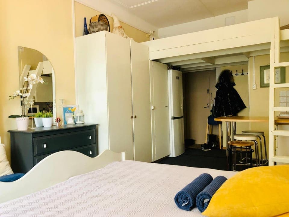 Sharm Sweet Studio City Center Kamppi 49 Kalevankatu Apartment in Helsinki