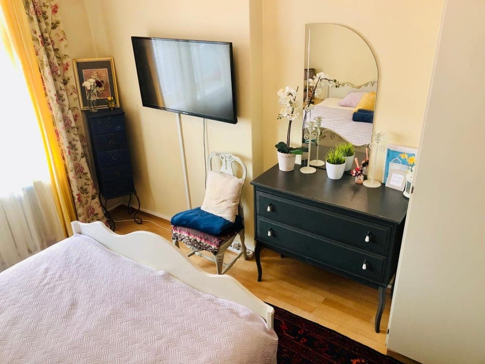 Sharm Sweet Studio City Center Kamppi 49 Kalevankatu Apartment in Helsinki