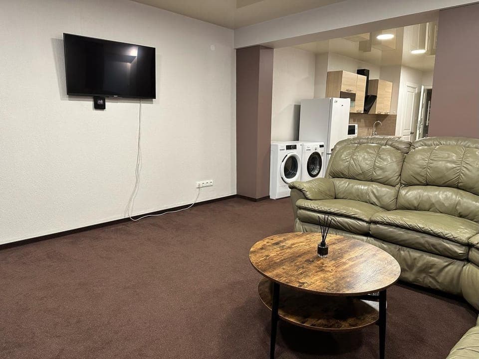 Communal lounge/ TV room, TV and multimedia, Seating area