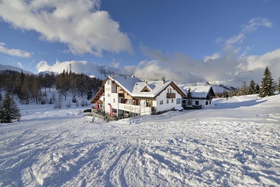Property building, Winter