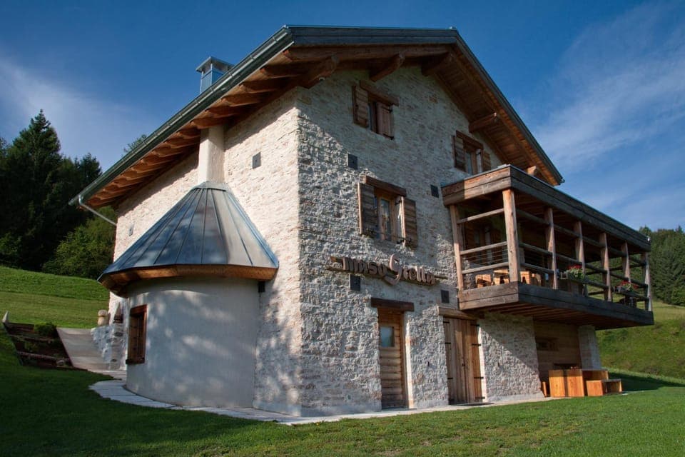 Property building, Natural landscape