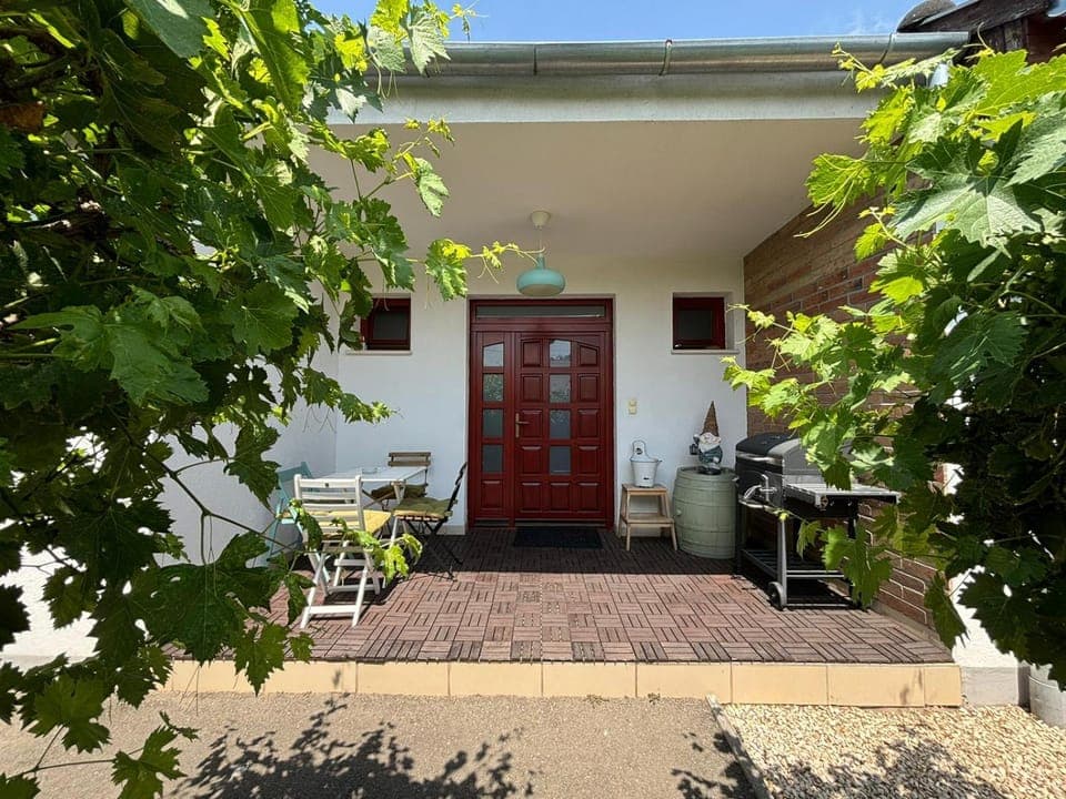 Garden, Balcony/Terrace