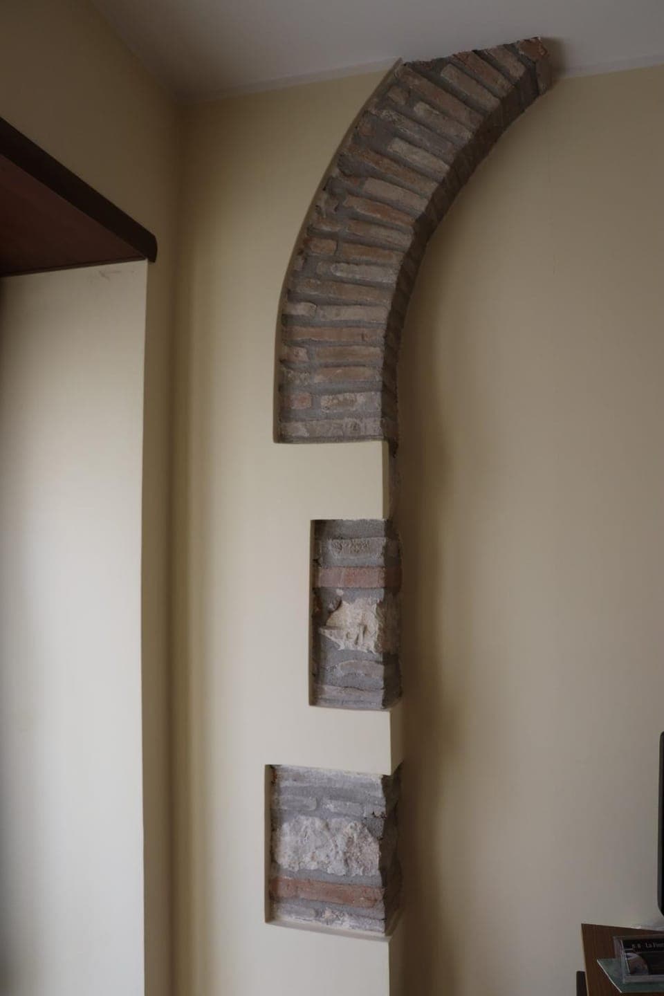 Living room, Decorative detail