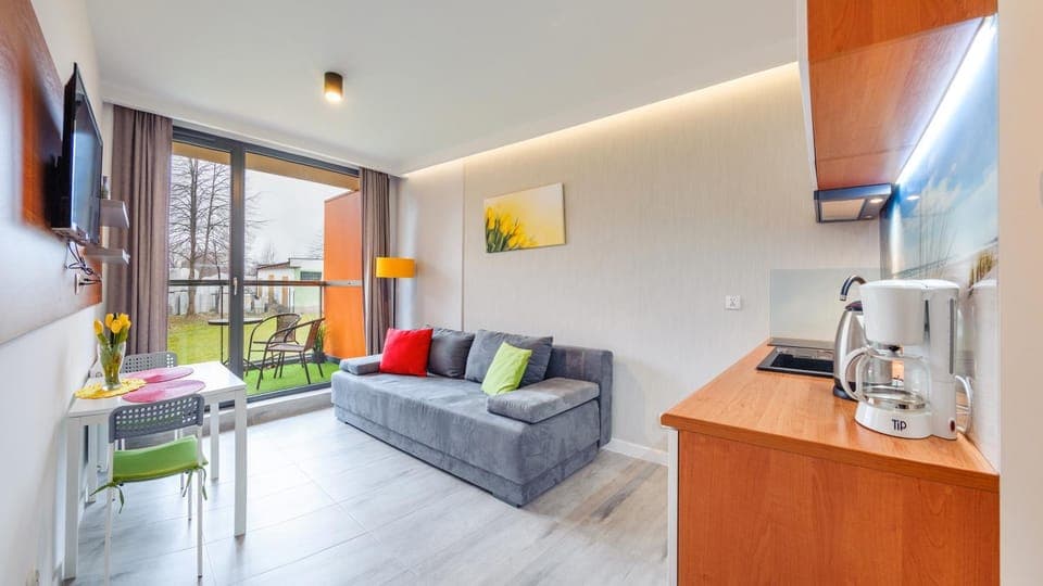 TV and multimedia, Kitchen or kitchenette, Seating area, Dining area