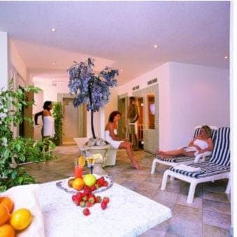 Spa and wellness centre/facilities