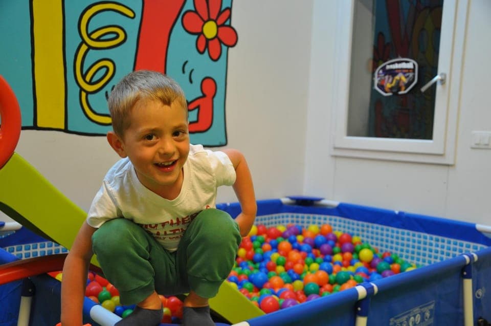 Kids's club, children, young children