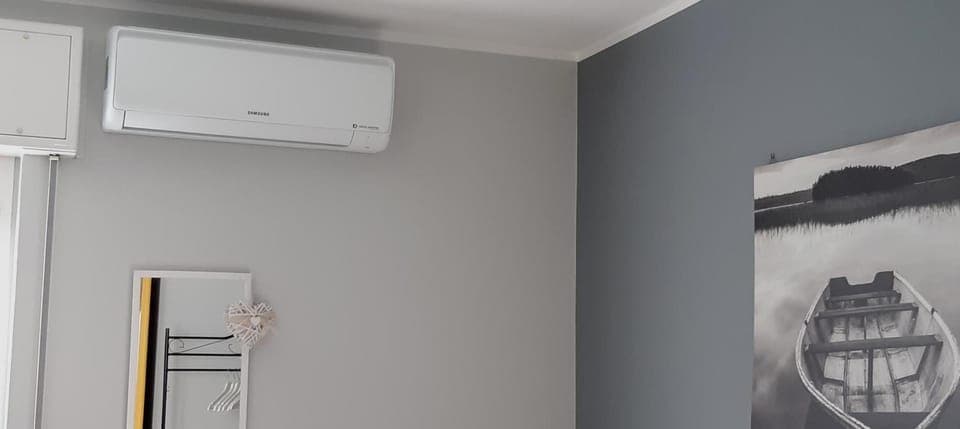 Other, Photo of the whole room