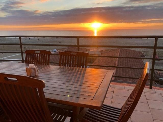 Balcony/Terrace, Sunset